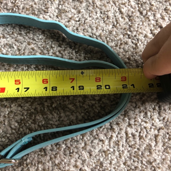 NWT Badgley Mischka light blue quilted pearl embellished chain strap crossbody - Picture 10 of 11